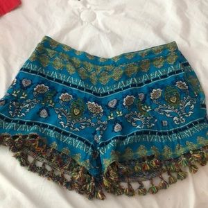 Boho flowy shorts